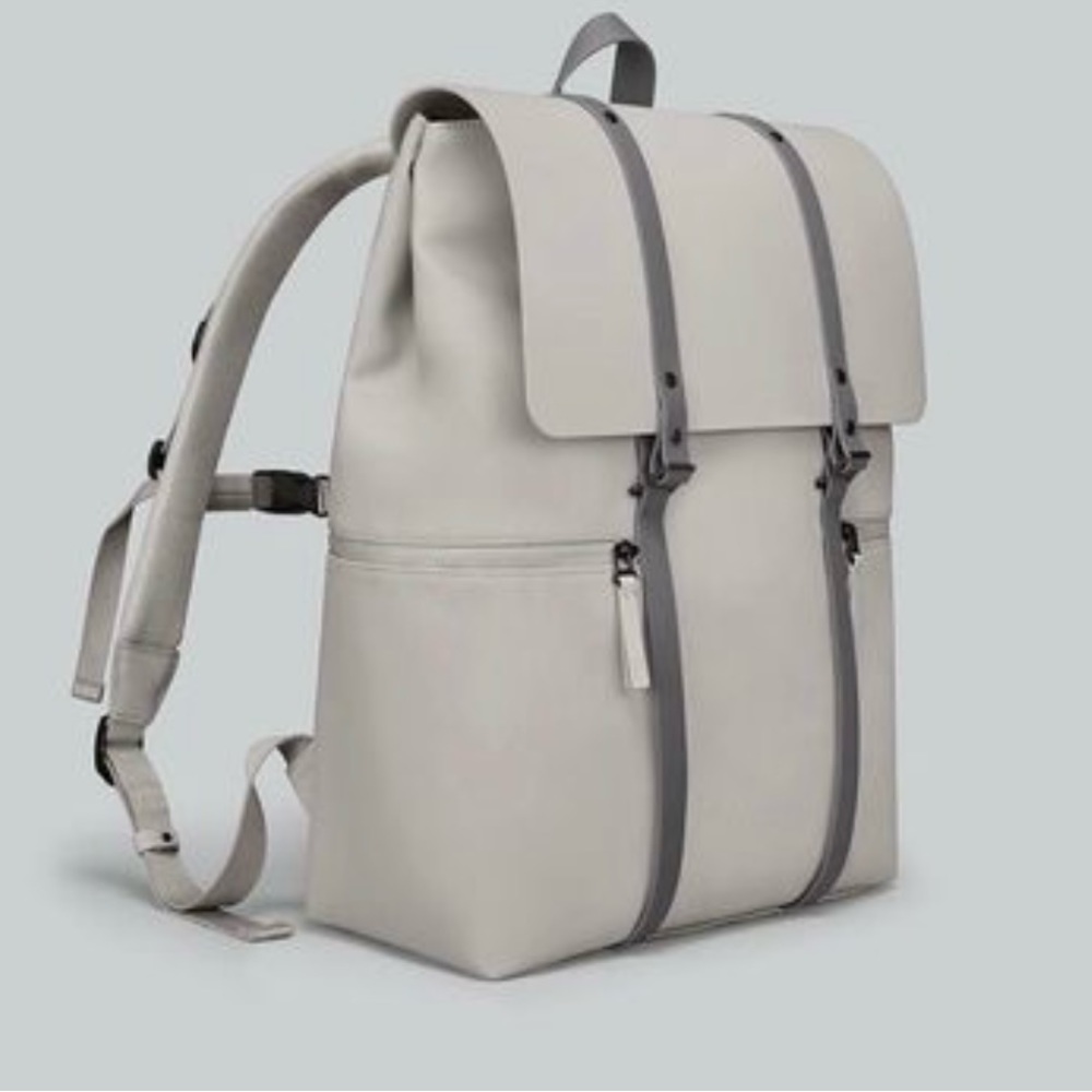 Bag it’s unisex unique auto and cool for all the weathers atmosphere